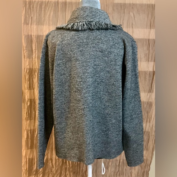 Karen Lessly Vintage Women’s Petite Sweater. Size Large Petite - Picture 2 of 5